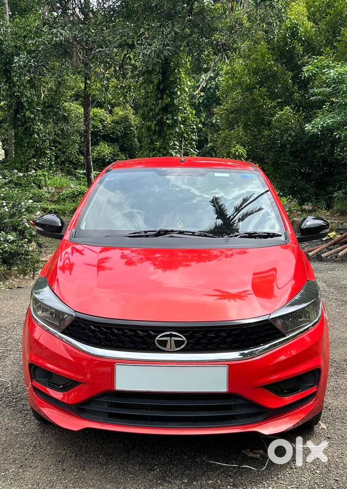 Tata Tiago Petrol 2024
