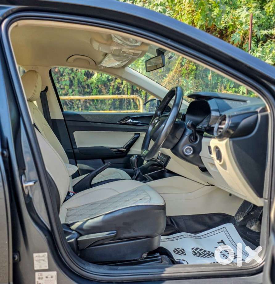 Skoda Slavia Ambition Plus 1.0 Tsi Mt, 2023, Petrol