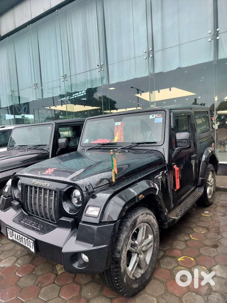 Mahindra Thar Petrol 2023