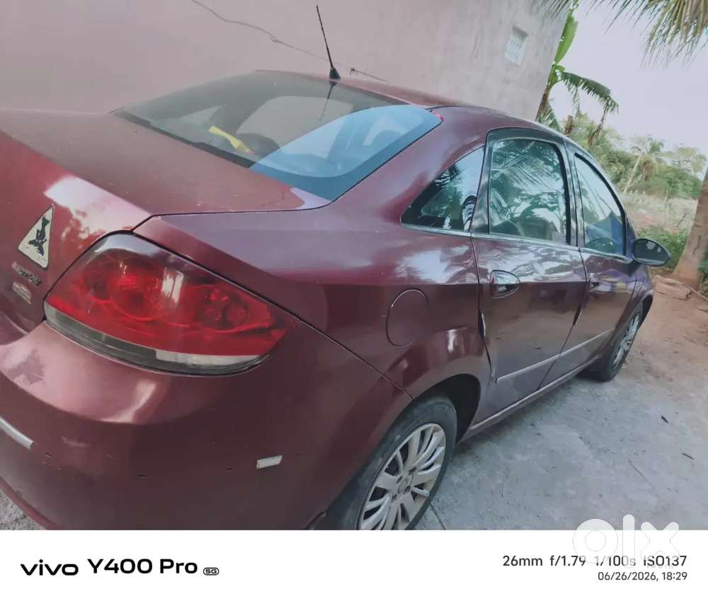 Fiat Linea Emotion 2010 Diesel Car