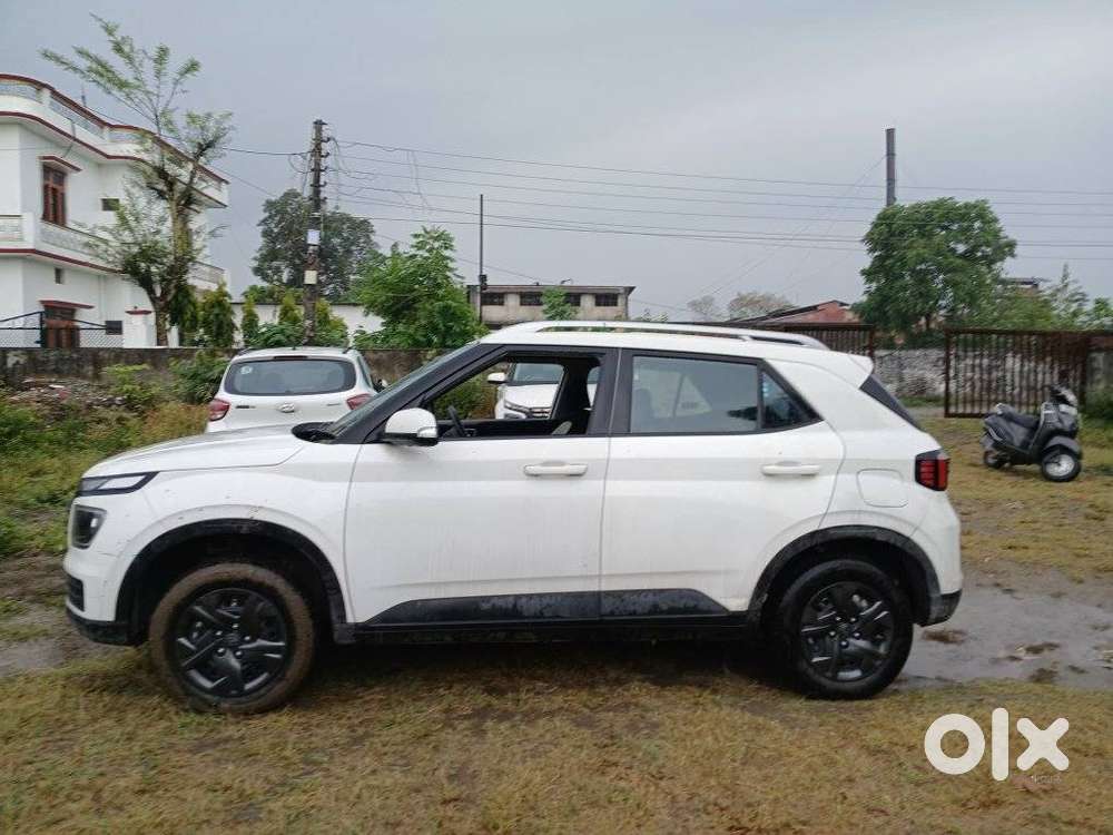 Hyundai Venue Sx, 2023, Petrol