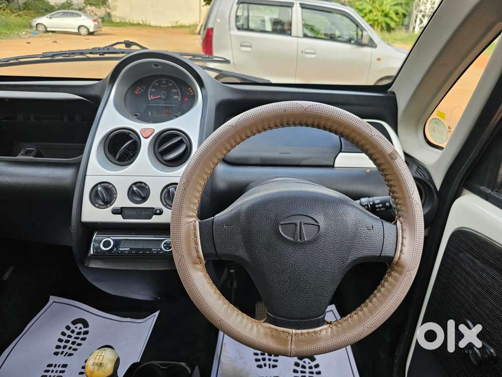Tata Nano Xe, 2016, Petrol