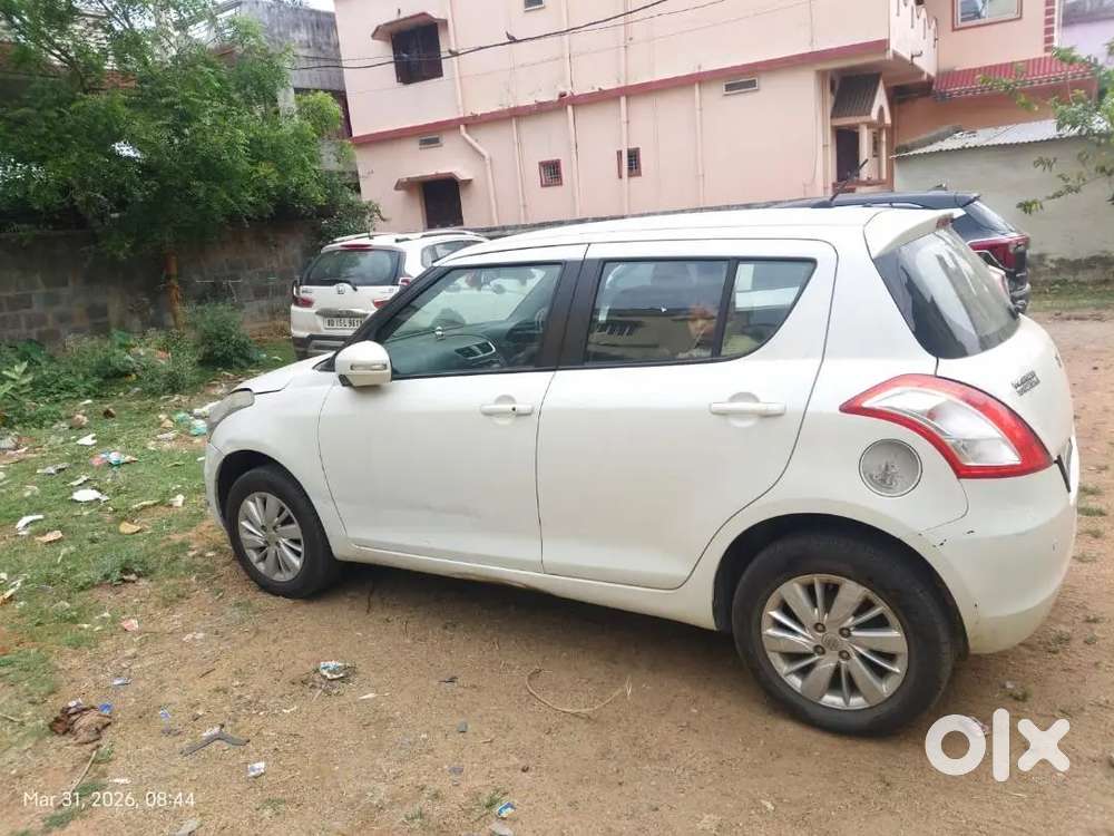 Maruti Suzuki Swift 2018 Petrol Well Maintained