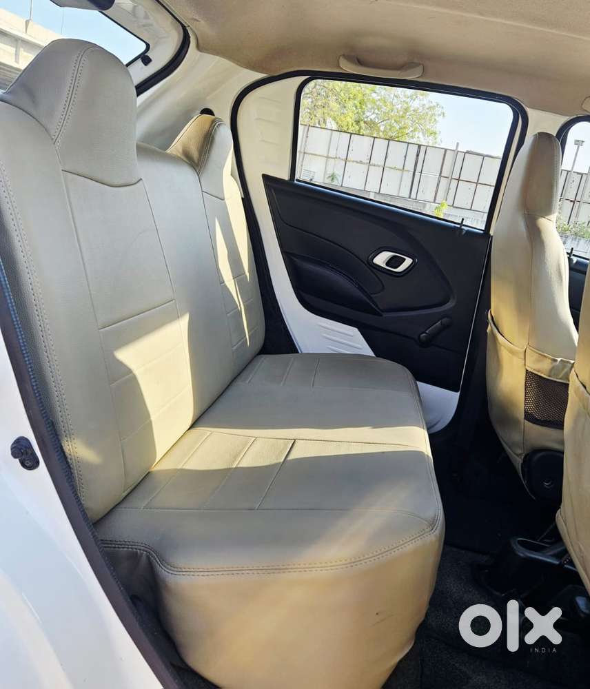 Datsun Redigo 1.0 Limited Edition 2018, 2018, Petrol