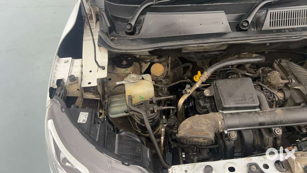 Renault Triber 1.0 Rxz Dual Tone, 2022, Petrol