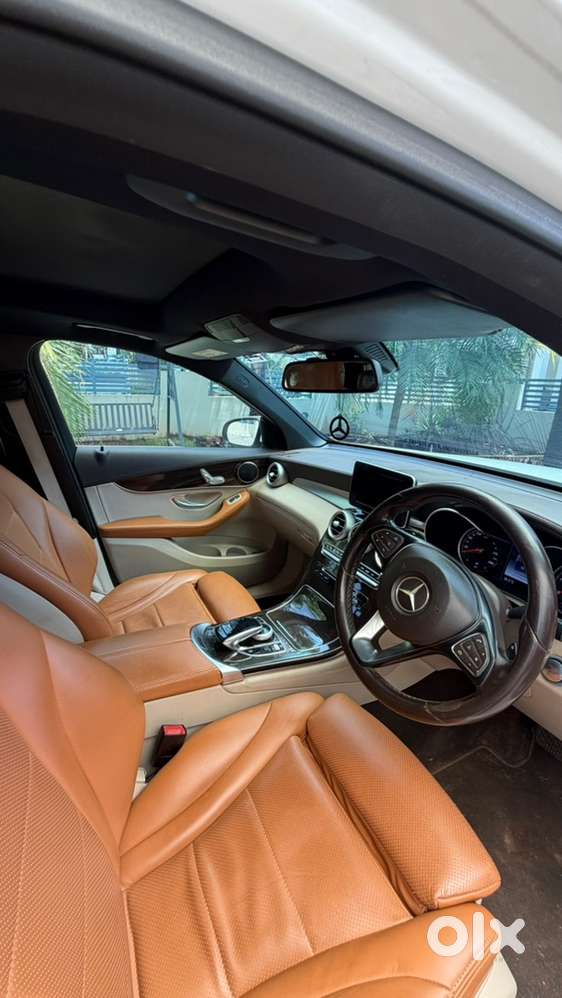 Mercedes-benz Glc 2017 Diesel Well Maintained