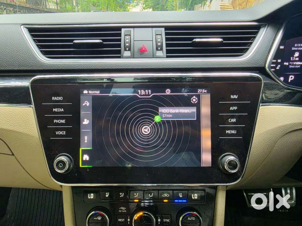 Skoda Superb 2.0 L&k Tsi At, 2022, Petrol