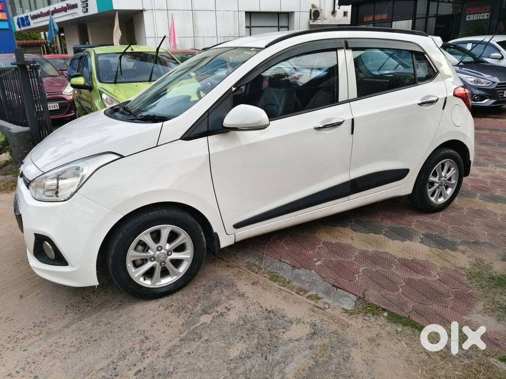 Hyundai Grand I10 Asta Option At, 2016, Diesel