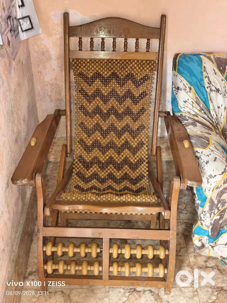 Rocking rest chair