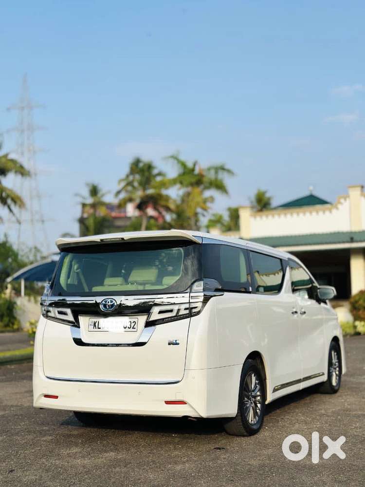Toyota Vellfire, 2021, Diesel