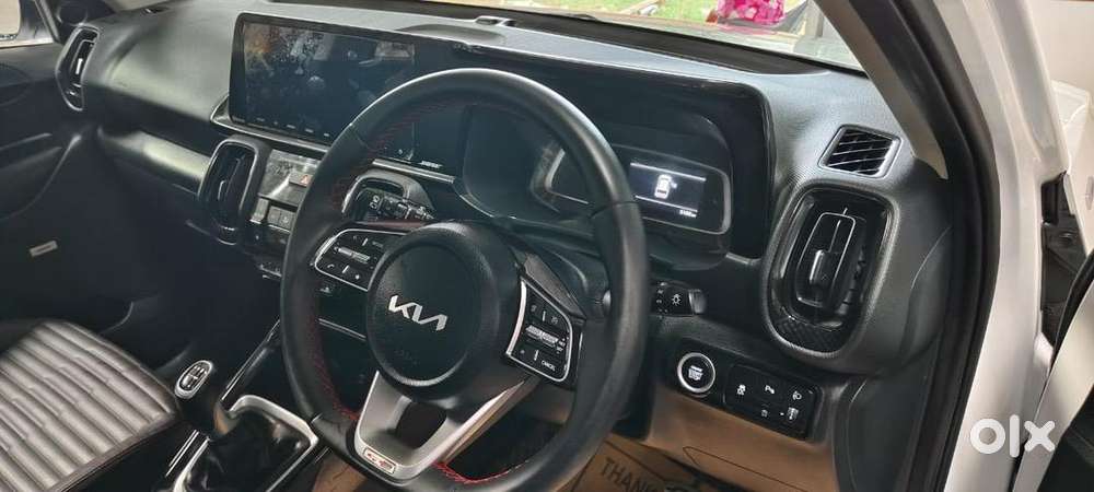 Kia Sonet 2023 Petrol Well Maintained