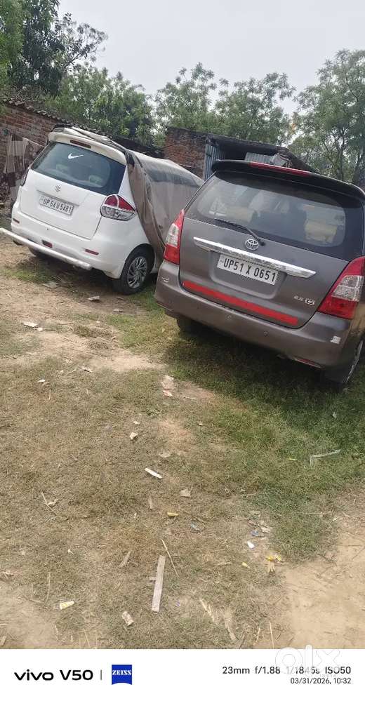 Toyota Innova Hycross 2013 Diesel 160000 Km Driven