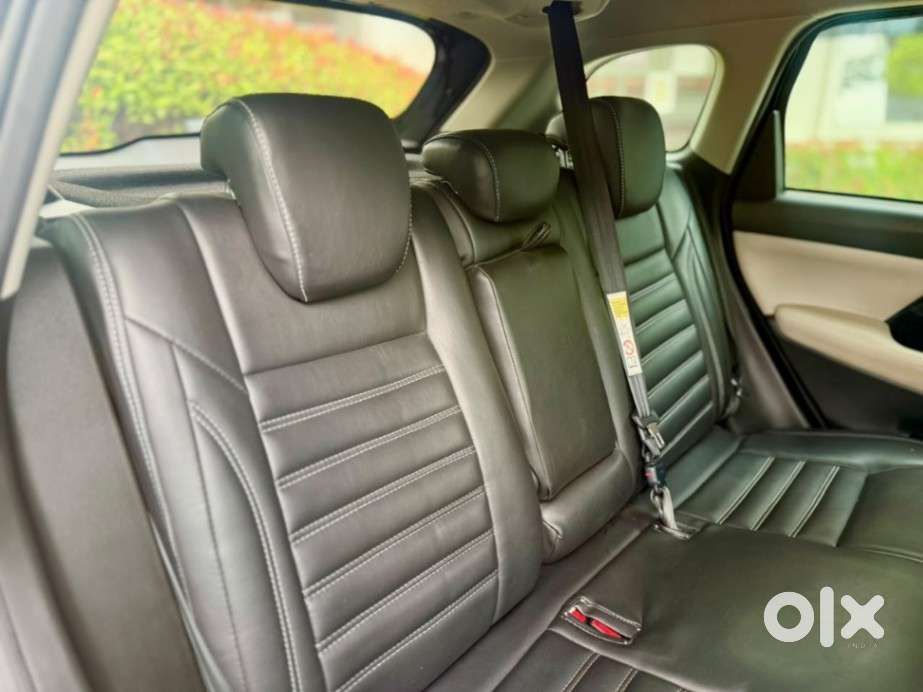 Maruti Suzuki Victoris Zxi 2wd Cng 1.5l Manual, 2025, Cng & Hybrids