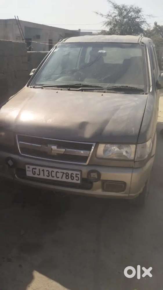 Chevrolet Tavera 2011
