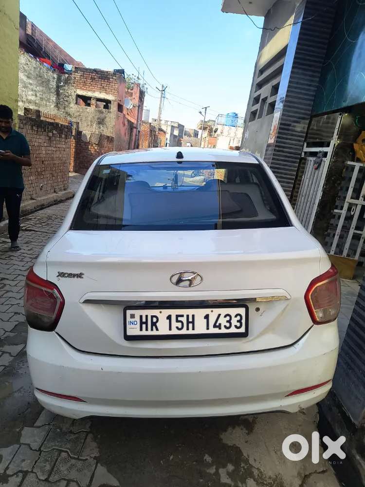 Hyundai Xcent 2016