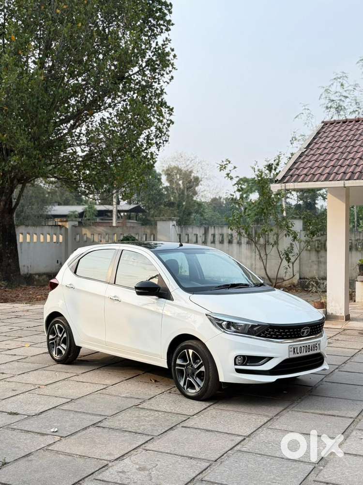Tata Tiago, 2023, Petrol