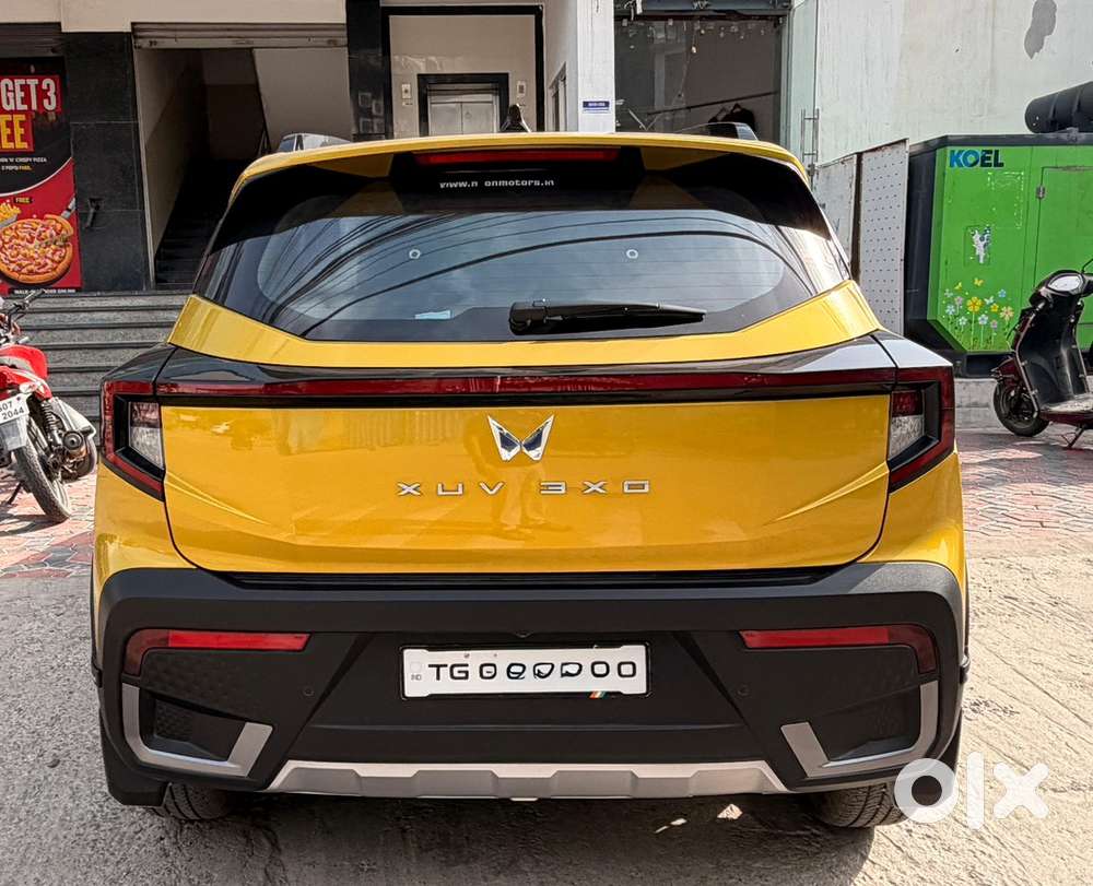 Mahindra Xuv 3xo Petrol Auto 2024