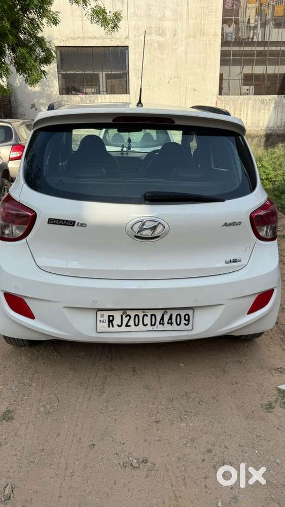 Hyundai Grand I10 Petrol 2015