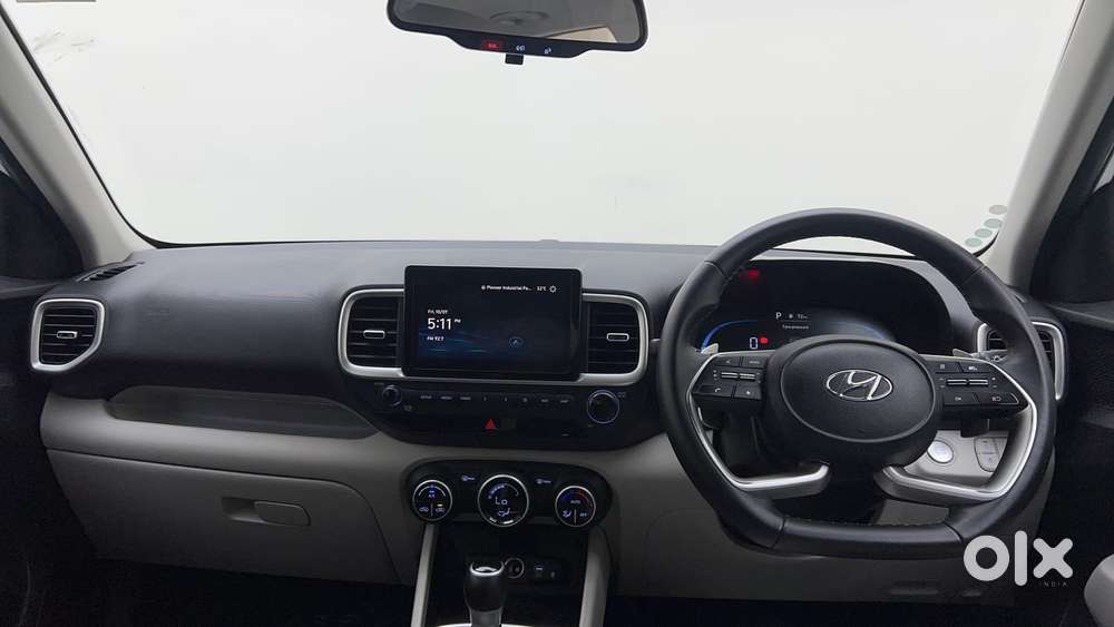 Hyundai Venue 1.0 Sx (o) Turbo Dct, 2023, Petrol