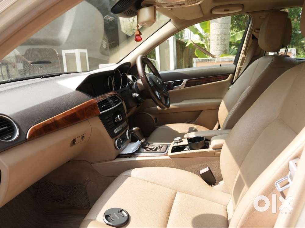 Mercedez-benz C20 For Sale!