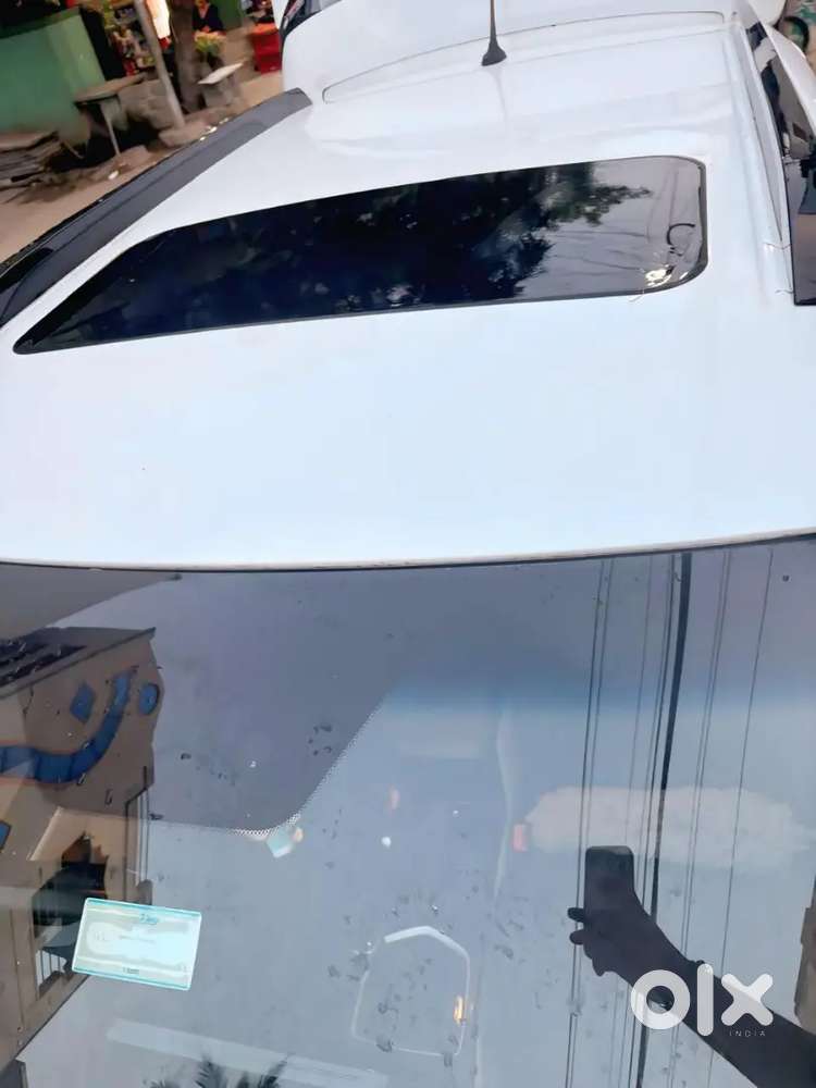 Mahindra Xuv 3xo 2025 Petrol 20003 Km Driven