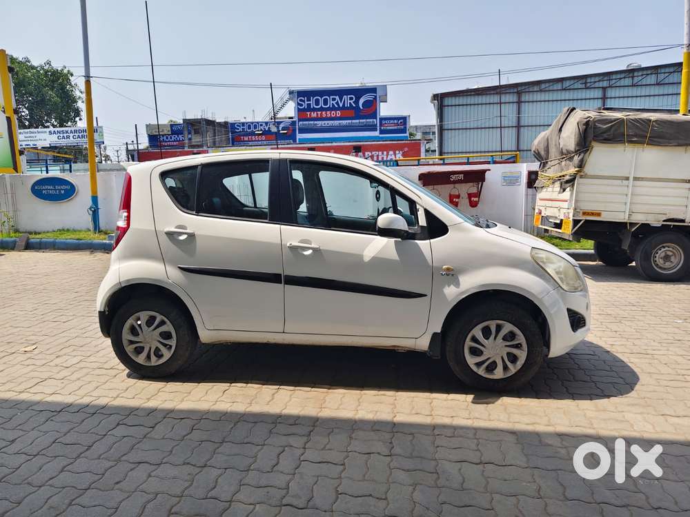 Maruti Suzuki Ritz Vxi, 2014, Petrol