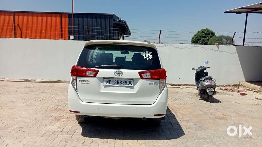 Toyota Innova Crysta 2016 Diesel Good Condition