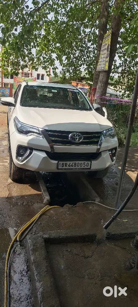 Toyota Fortuner Legender 2018 Diesel 81000 Km Driven