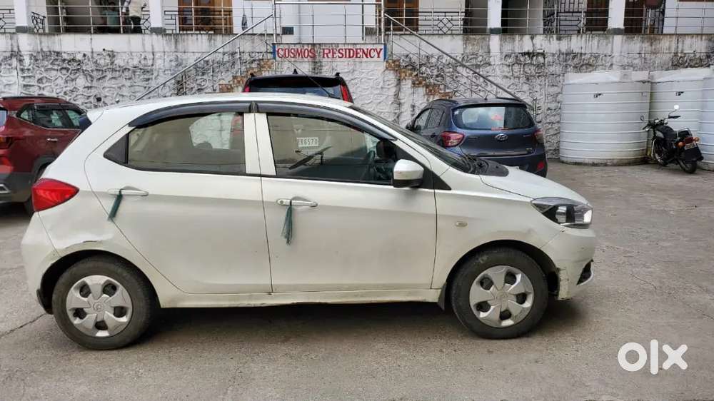 Tata Tiago 2018 Petrol Well Maintained