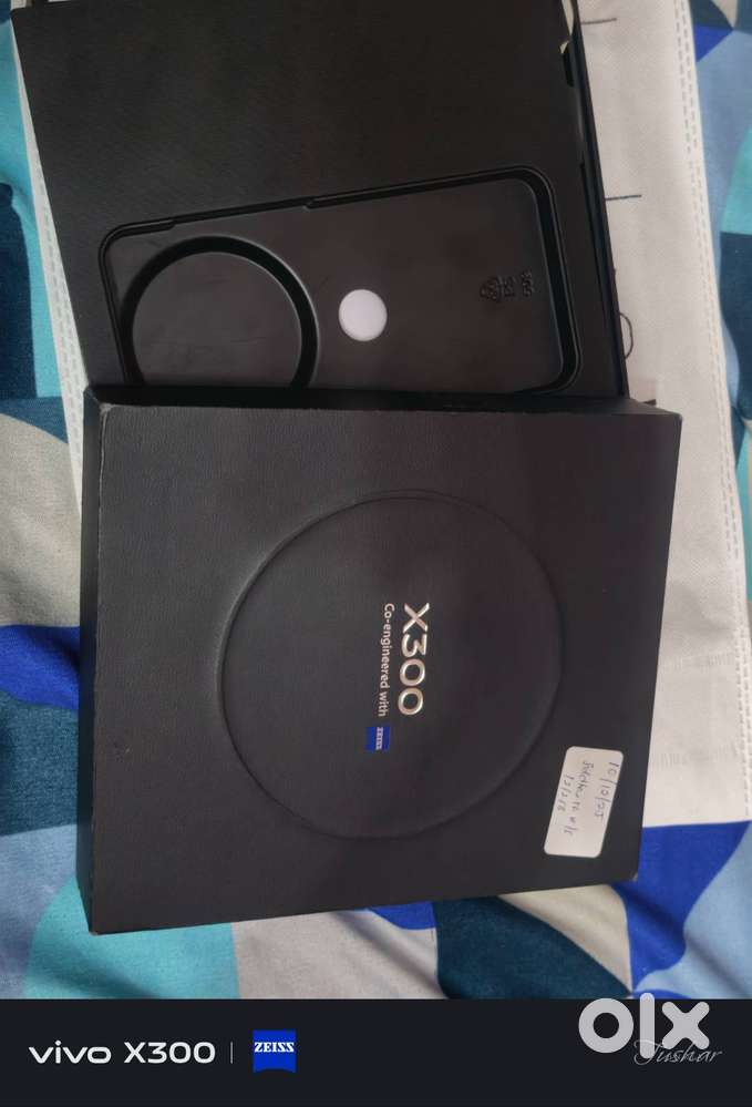 Vivo x300 I charcoal black l 12, 256GB l