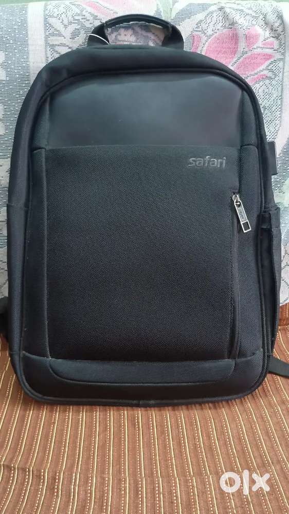Safari Laptop Bag