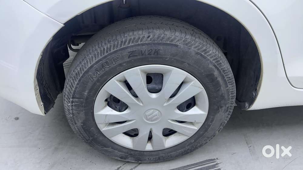 Maruti Suzuki Swift Dzire 1.3 Vxi, 2015, Petrol