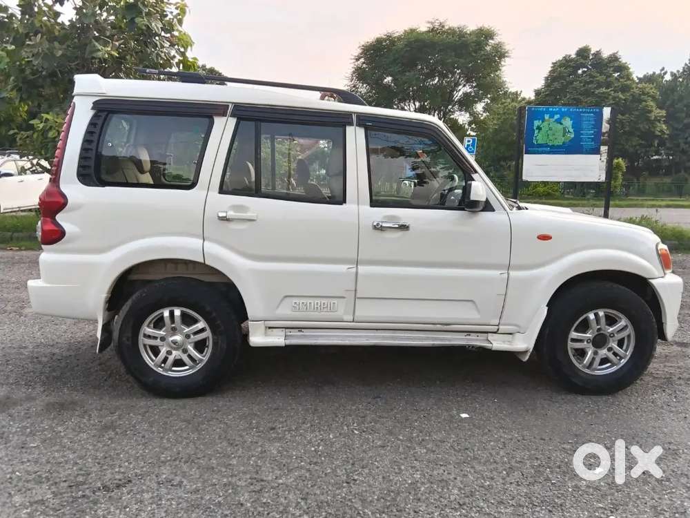 Mahindra Scorpio Classic 2012