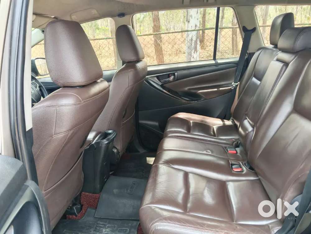 Toyota Innova Crysta 2020