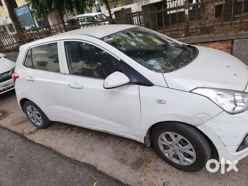 Car For Sale 25000 Km.run On Service Record Genuine