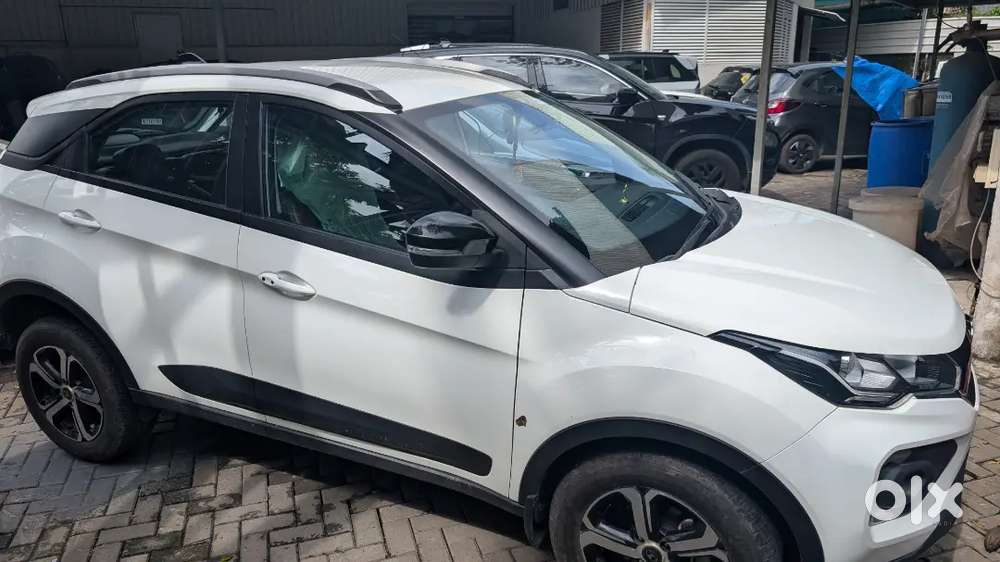 Tata Nexon 2022 Petrol 18300 Km Driven