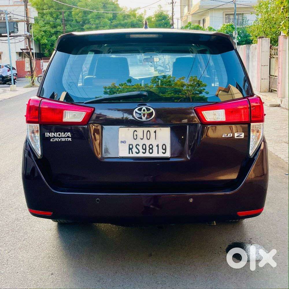 Toyota Innova Crysta 2.8z Automatic, 2016, Diesel