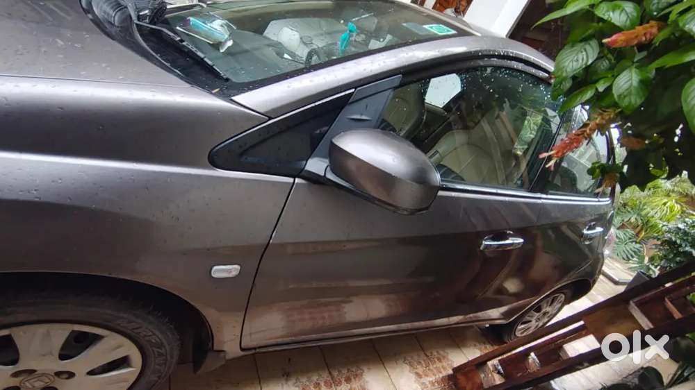 Honda Brio 2012 Petrol 77000 Km Driven