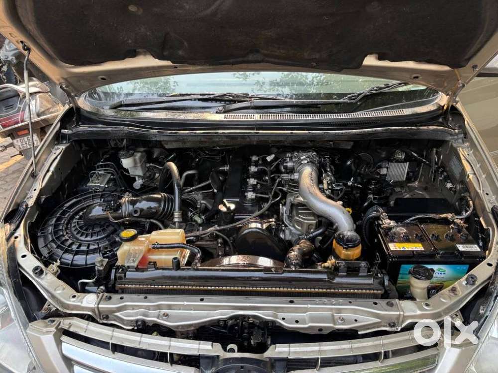 Toyota Innova 2.5 V 7 Str, 2012, Diesel