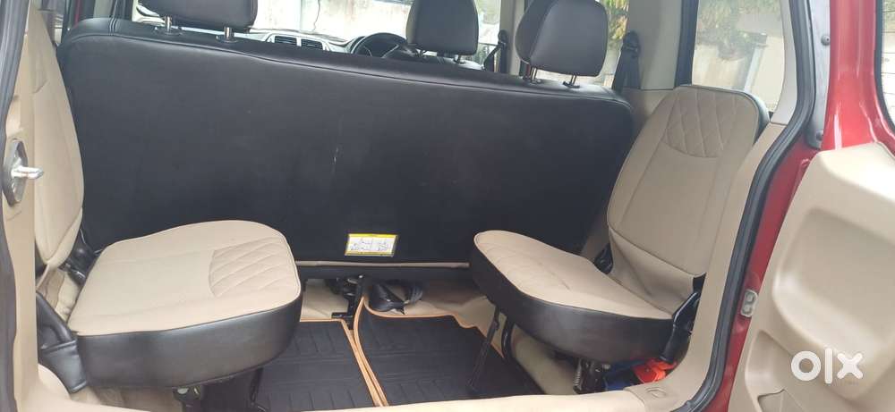 Mahindra Tuv 300, 2018