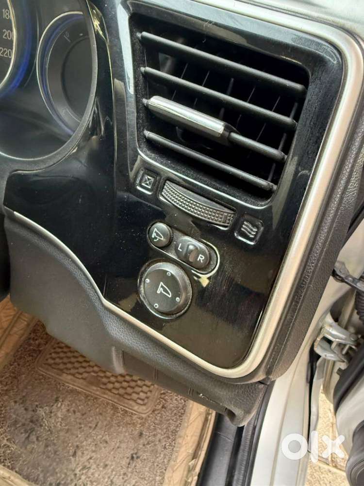 Honda City V Mt, 2014, Petrol