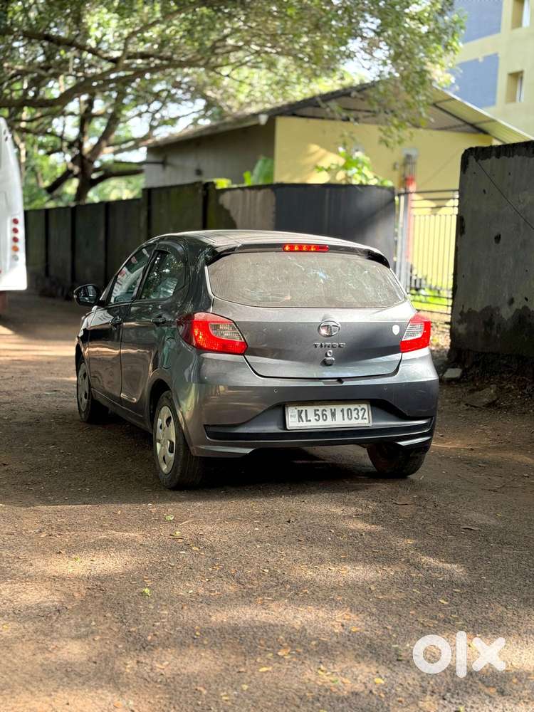 Tata Tiago 1.2 Revotron Xt, 2021, Petrol