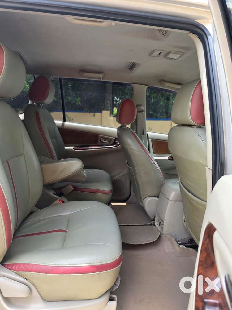 Toyota Innova 2.5 V 7 Str, 2013, Diesel