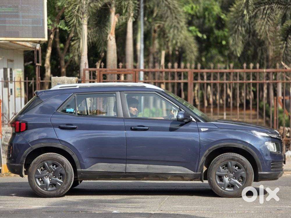 Hyundai Venue S 1.2 Petrol, 2023, Petrol