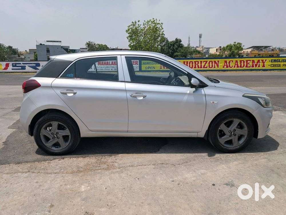 Hyundai I20 Era, 2018, Cng & Hybrids