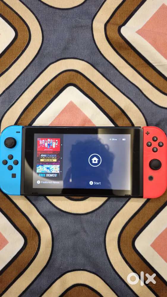 Nintendo Switch non OLED - Games & Entertainment in undefined