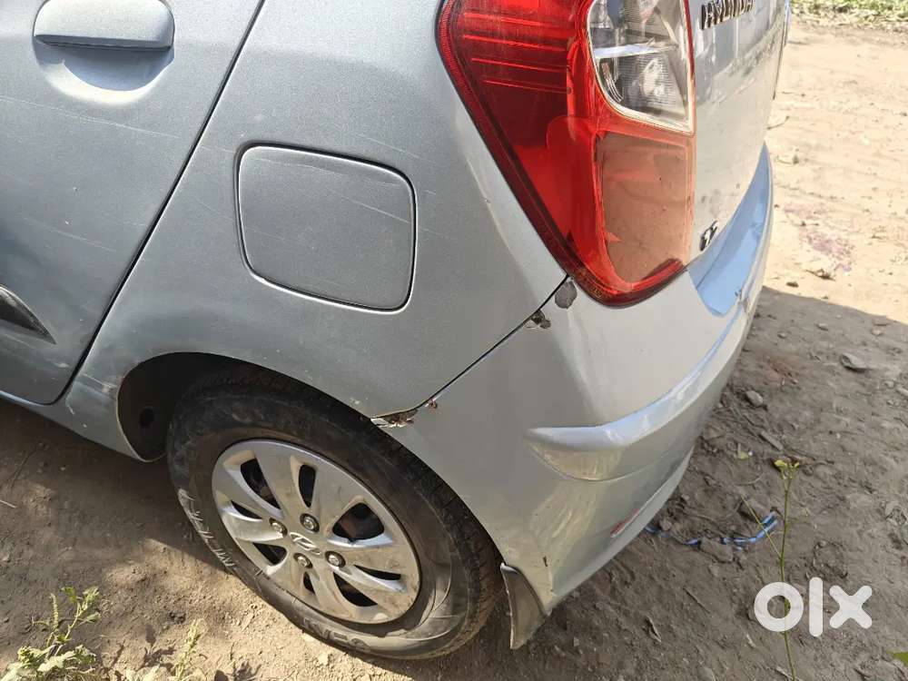 Hyundai I10 2011 Petrol Well Maintained With Service Record