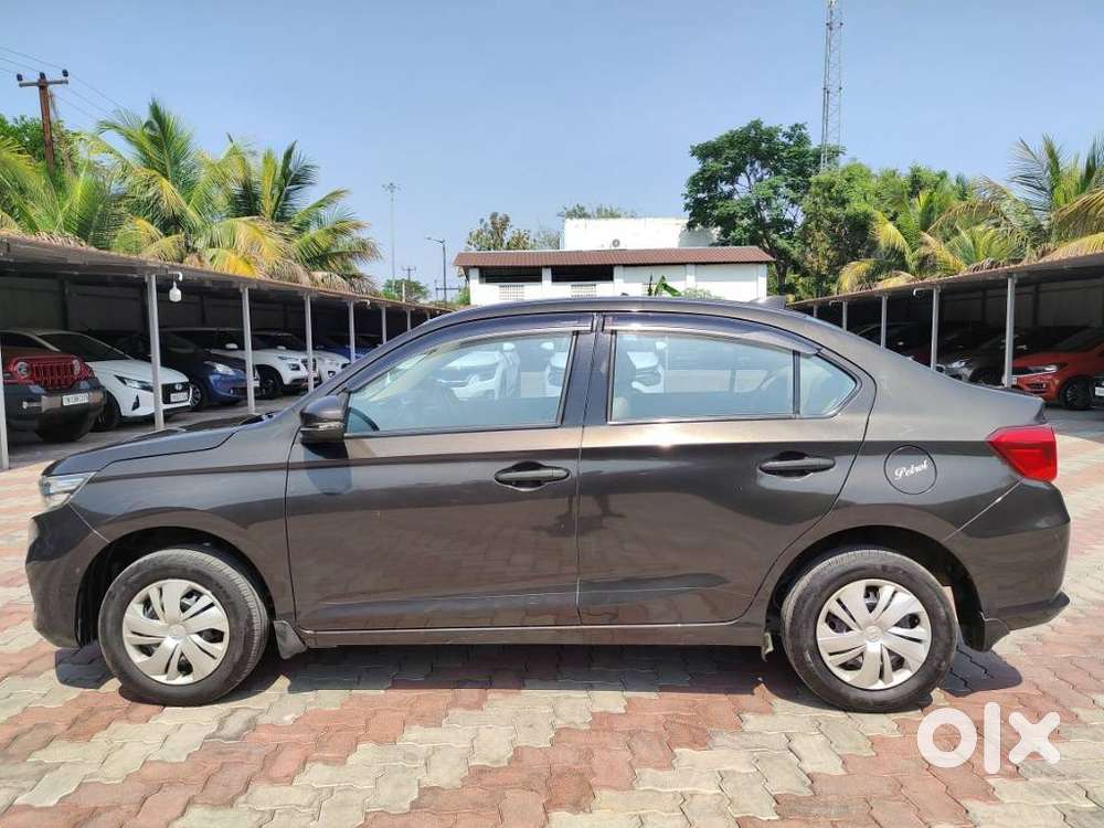 Honda Amaze, 2019, Petrol