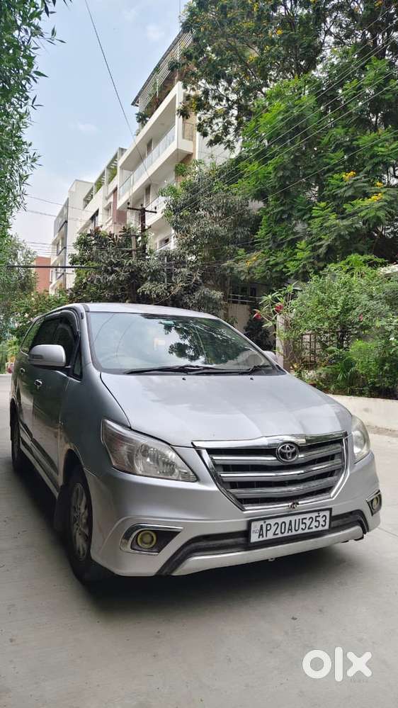 Toyota Innova [2013-2016] 2.5 V Diesel 7 Str, 2013, Diesel