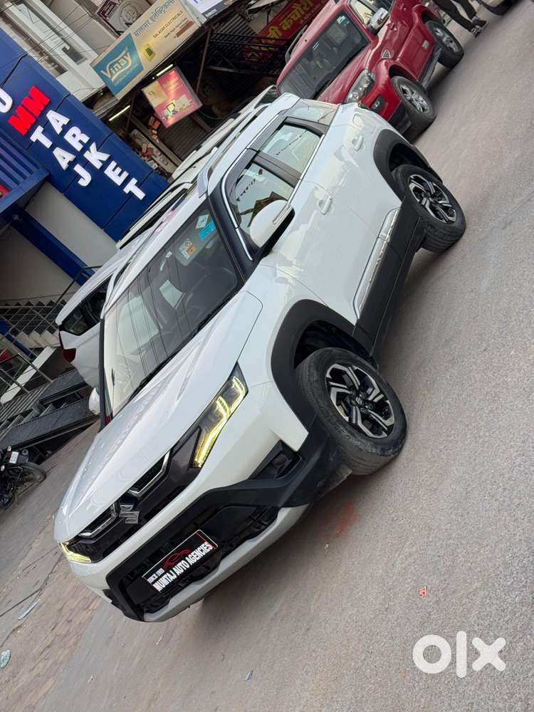 Maruti Suzuki Brezza Zxi S-cng, 2023, Cng & Hybrids